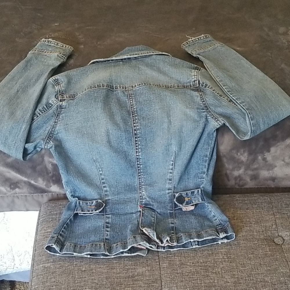 Jean jacket - Picture 3 of 3